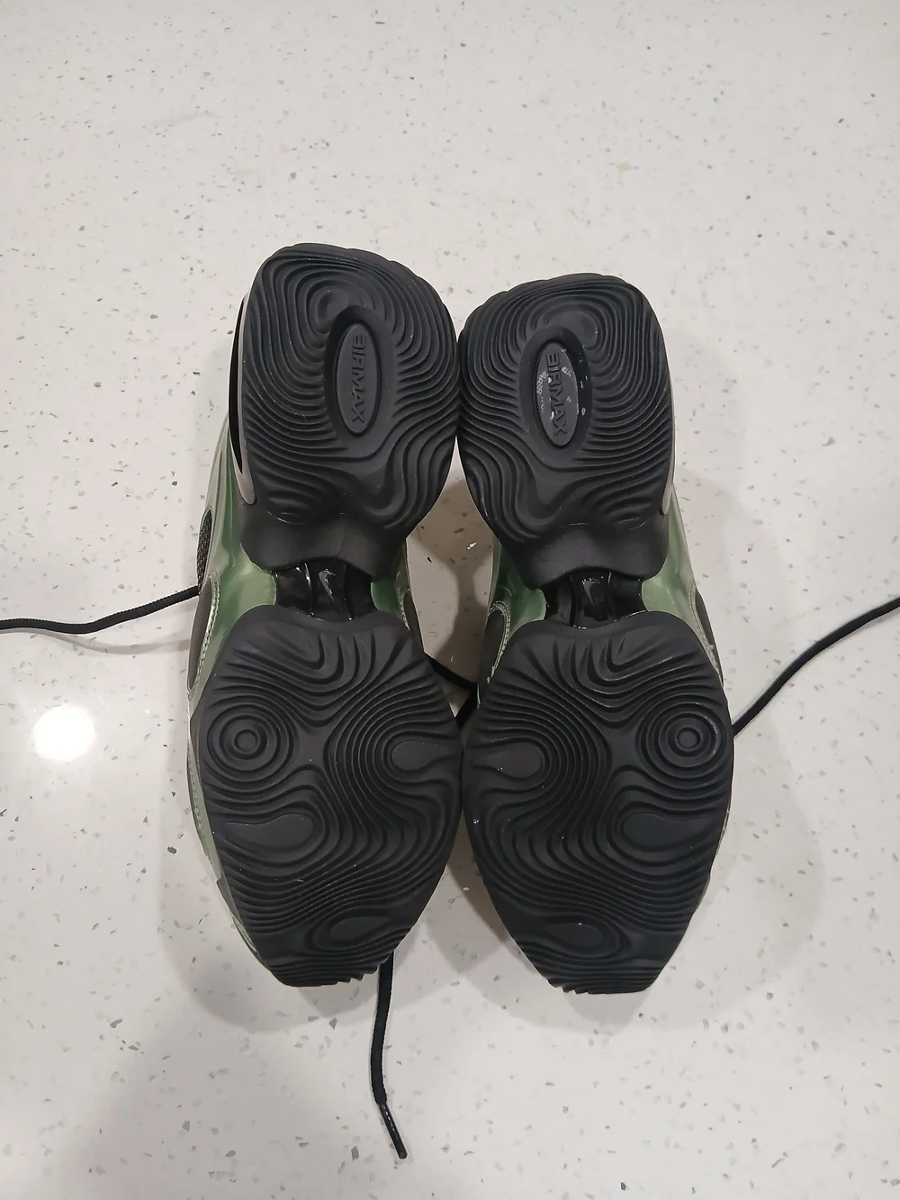 Size 9 - Nike Air Max Muse Metallic Oil Green W